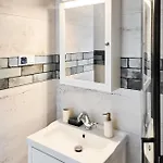 1 Bedroom Stunning In Ferienhaus *