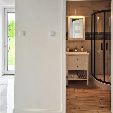 1 Bedroom Amazing In Casa vacanze Podamirowo